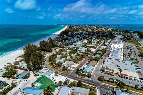 Holmes Beach, FL.
